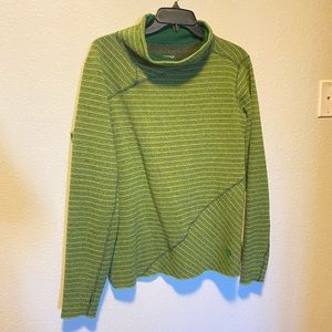 ❤️MOUNTAIN HARDWEAR WOOL PULLOVER❤️